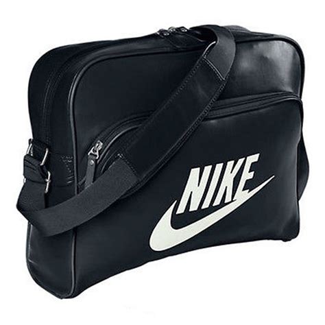 nike men's bags.